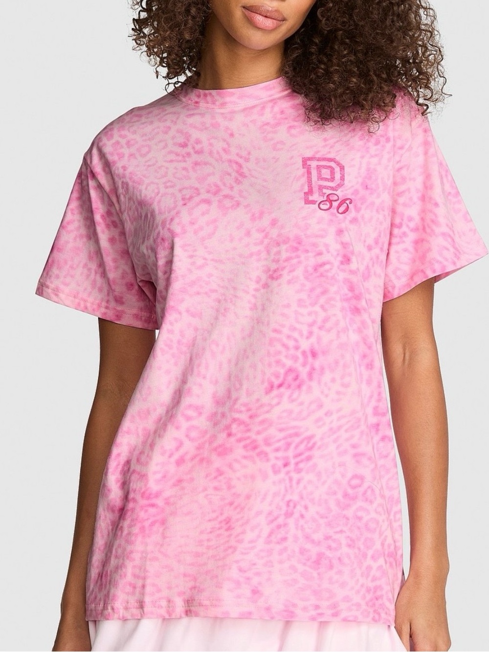 👚🐆PINK VICTORIA’S SECRET Campus Cotton Oversized Tee Pink Leopard Medium